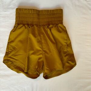 Nike Women's Dri-FIT Ultra High-Waisted 3" Brief-Lined Shorts